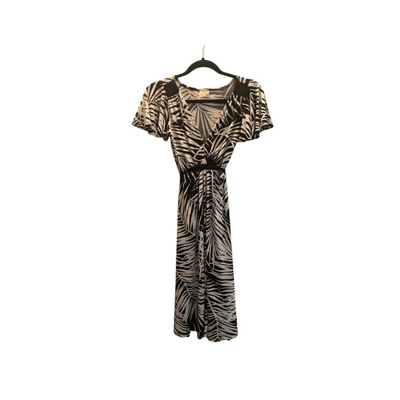 Georgiou Dresses & Skirts - Georgiou studio Black white Empire Waist Dress Fit/Flair  Size XS vintage Y2K